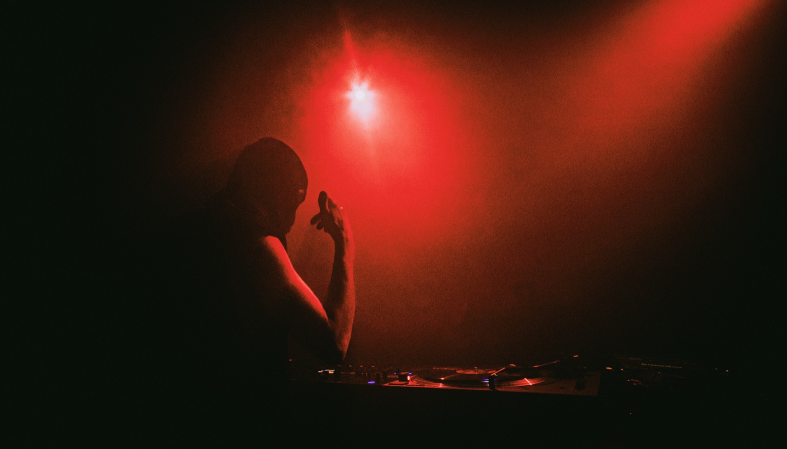 COUNTERCULTURAL BRINGS THE UNDERGROUND